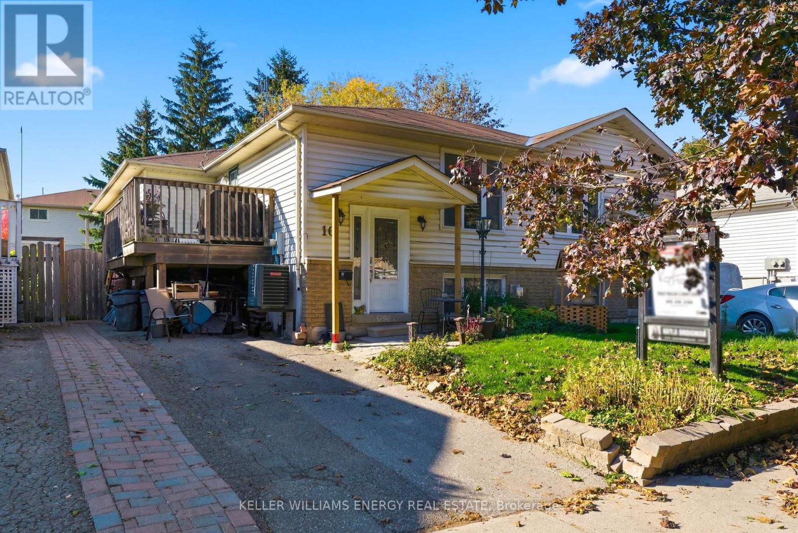 10 Lockhart Gate, Clarington (Bowmanville), Ontario  L1C 4L1 - Photo 3 - E12490964
