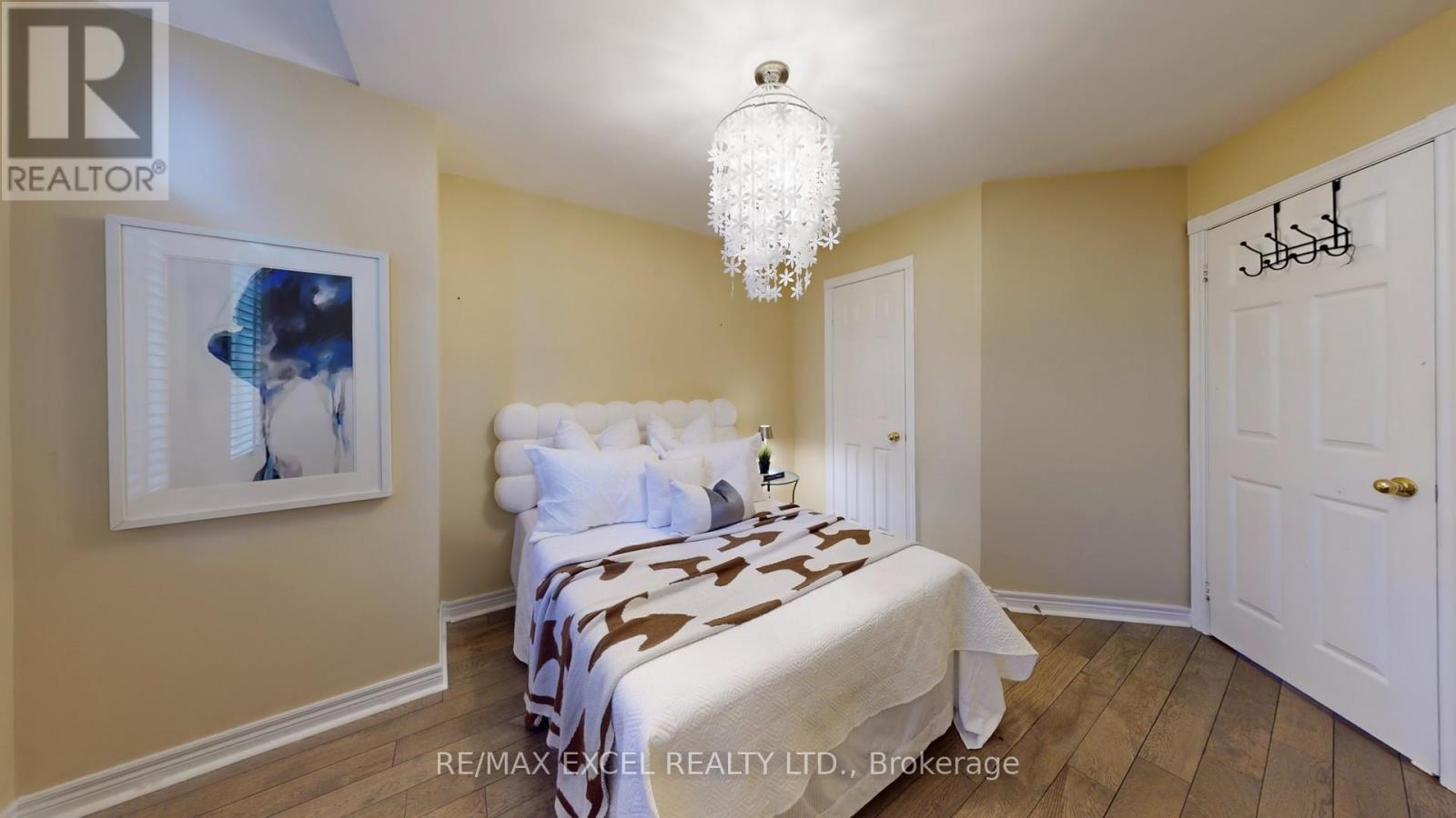 87 The Fairways, Markham, Ontario  L6C 2A7 - Photo 29 - N12489420
