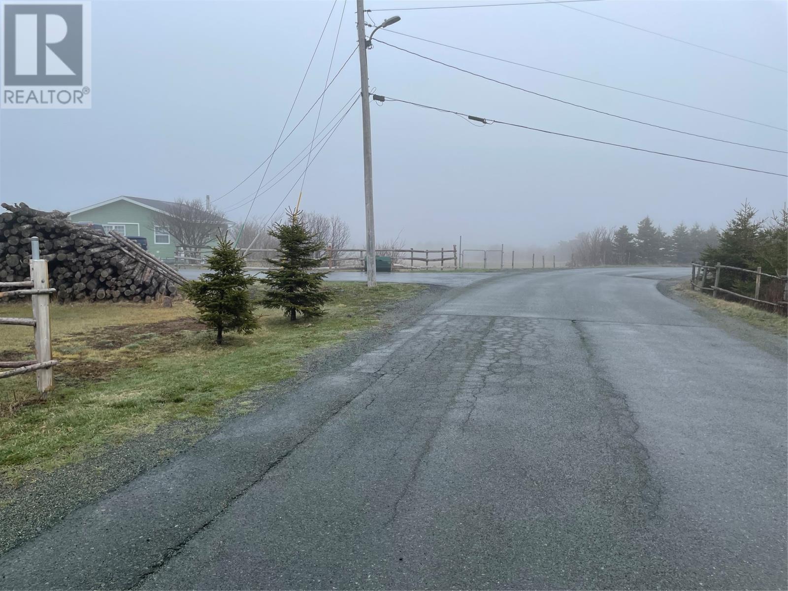 60-62 Murphy’s Lane, Bell Island, Newfoundland & Labrador  A0A 1H0 - Photo 4 - 1292150