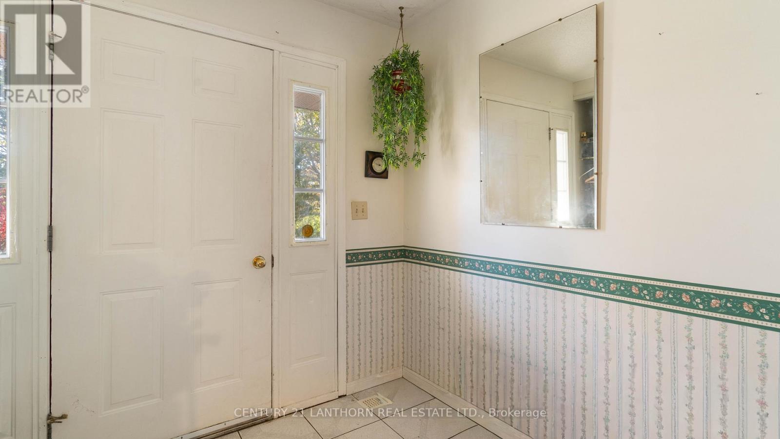 5073 Highway 62 Highway S, Prince Edward County, Ontario  K0K 1A0 - Photo 8 - X12490854