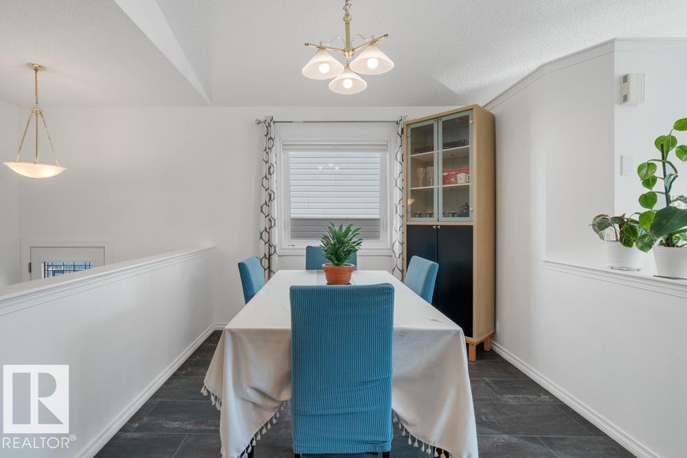 3020 32 Av Nw, Edmonton, Alberta  T6T 1X1 - Photo 7 - E4463999