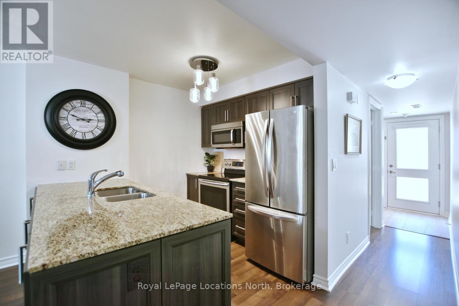 102 - 1 Brandy Lane Drive, Collingwood, Ontario  L9Y 0X4 - Photo 13 - S12490882