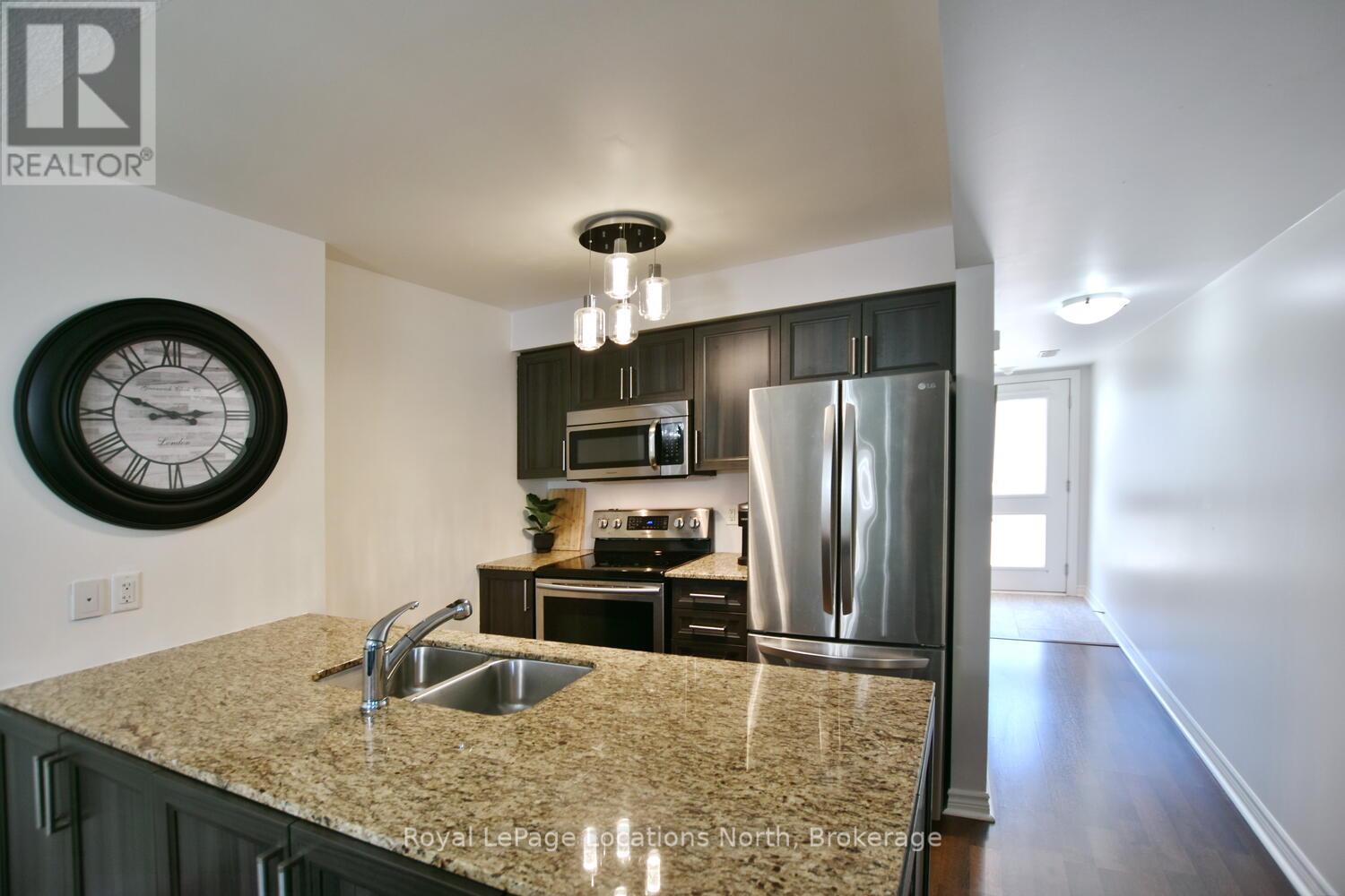 102 - 1 Brandy Lane Drive, Collingwood, Ontario  L9Y 0X4 - Photo 14 - S12490882