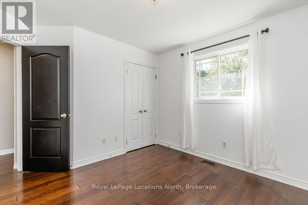 88 61st Street S, Wasaga Beach, Ontario  L9Z 2Z3 - Photo 24 - S12490912