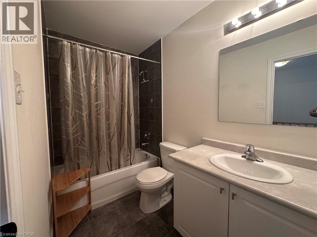 7 Hiscott Drive, Waterdown, Ontario  L8B 0A2 - Photo 9 - 40767045