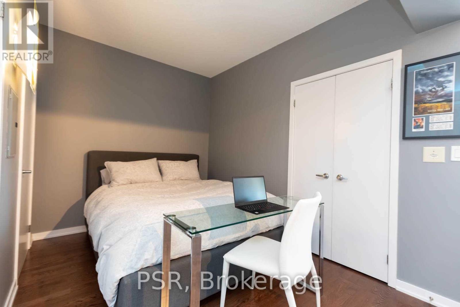 2201 - 33 Lombard Street, Toronto, Ontario  M5C 3H8 - Photo 15 - C12490550