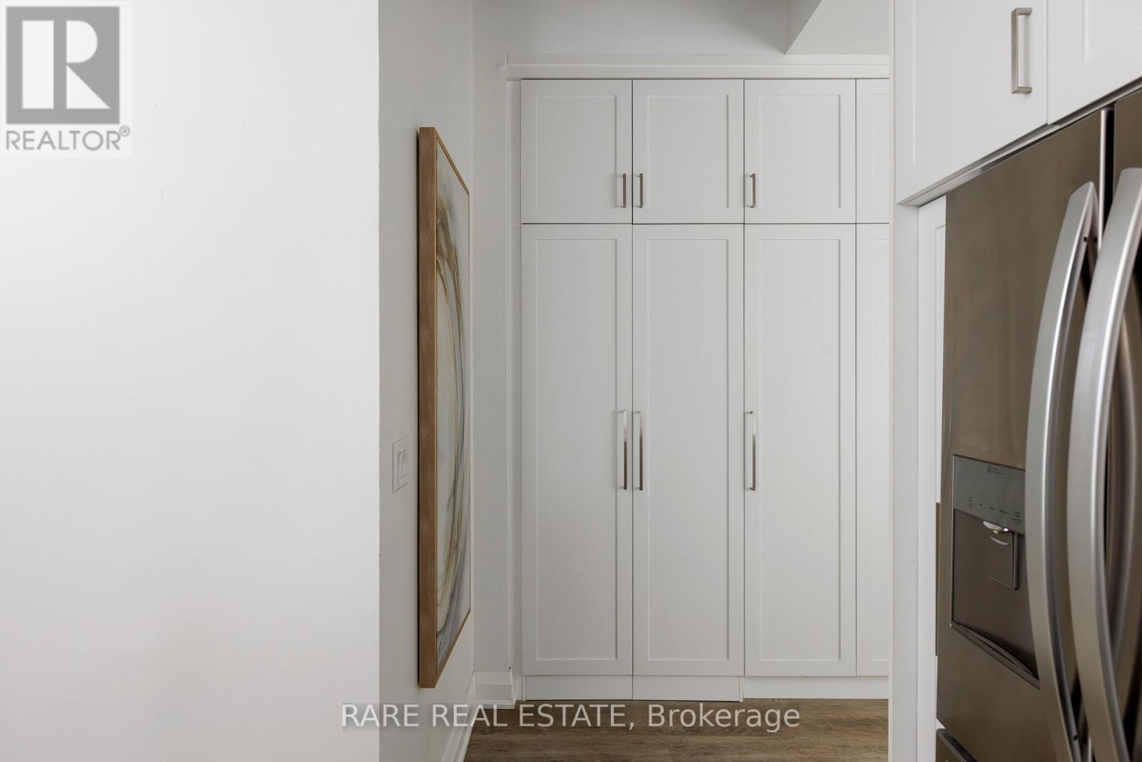 609 - 23 Brant Street, Toronto, Ontario  M5V 2L5 - Photo 4 - C12490632