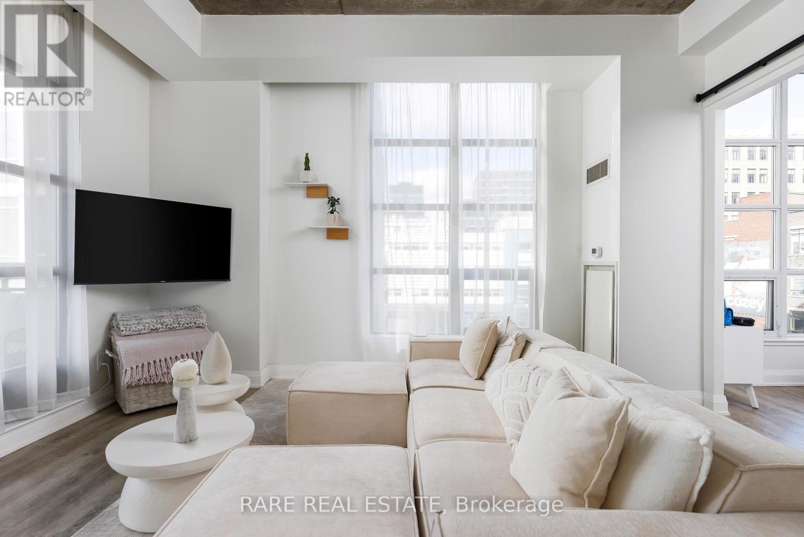 609 - 23 Brant Street, Toronto, Ontario  M5V 2L5 - Photo 7 - C12490632