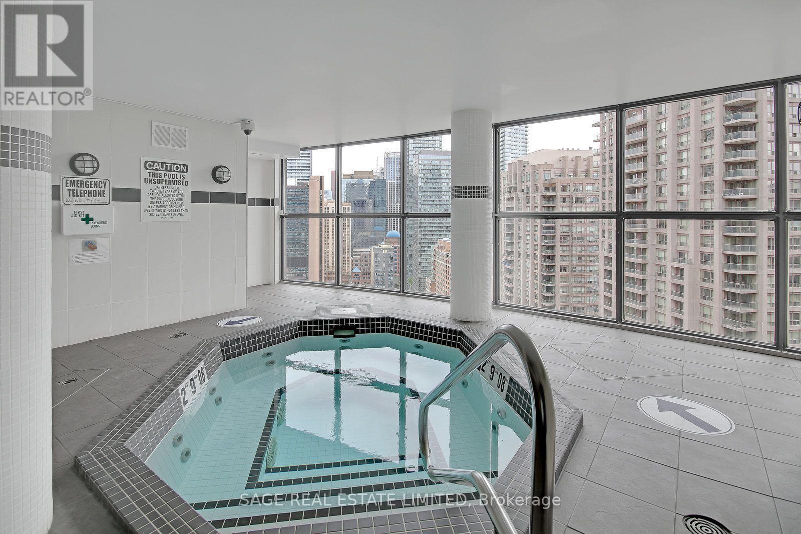 912 - 24 Wellesley Street W, Toronto (Bay Street Corridor), Ontario  M4Y 2X6 - Photo 28 - C12490712