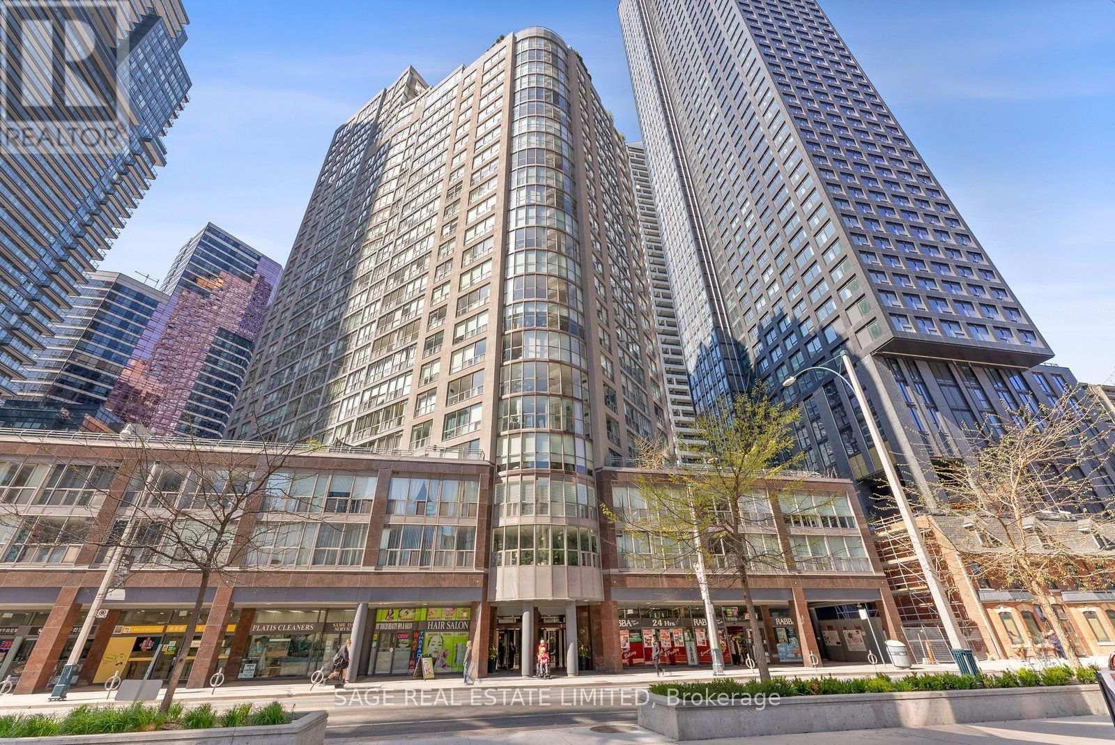 912 - 24 Wellesley Street W, Toronto (Bay Street Corridor), Ontario  M4Y 2X6 - Photo 29 - C12490712