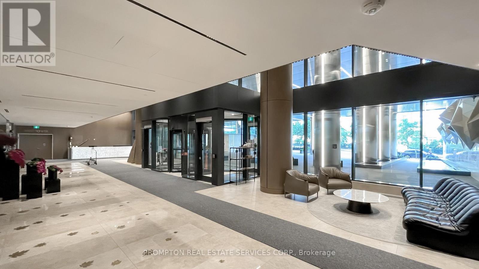 4903 - 3 Concord Cityplace Way, Toronto, Ontario  M5V 0X4 - Photo 2 - C12490740