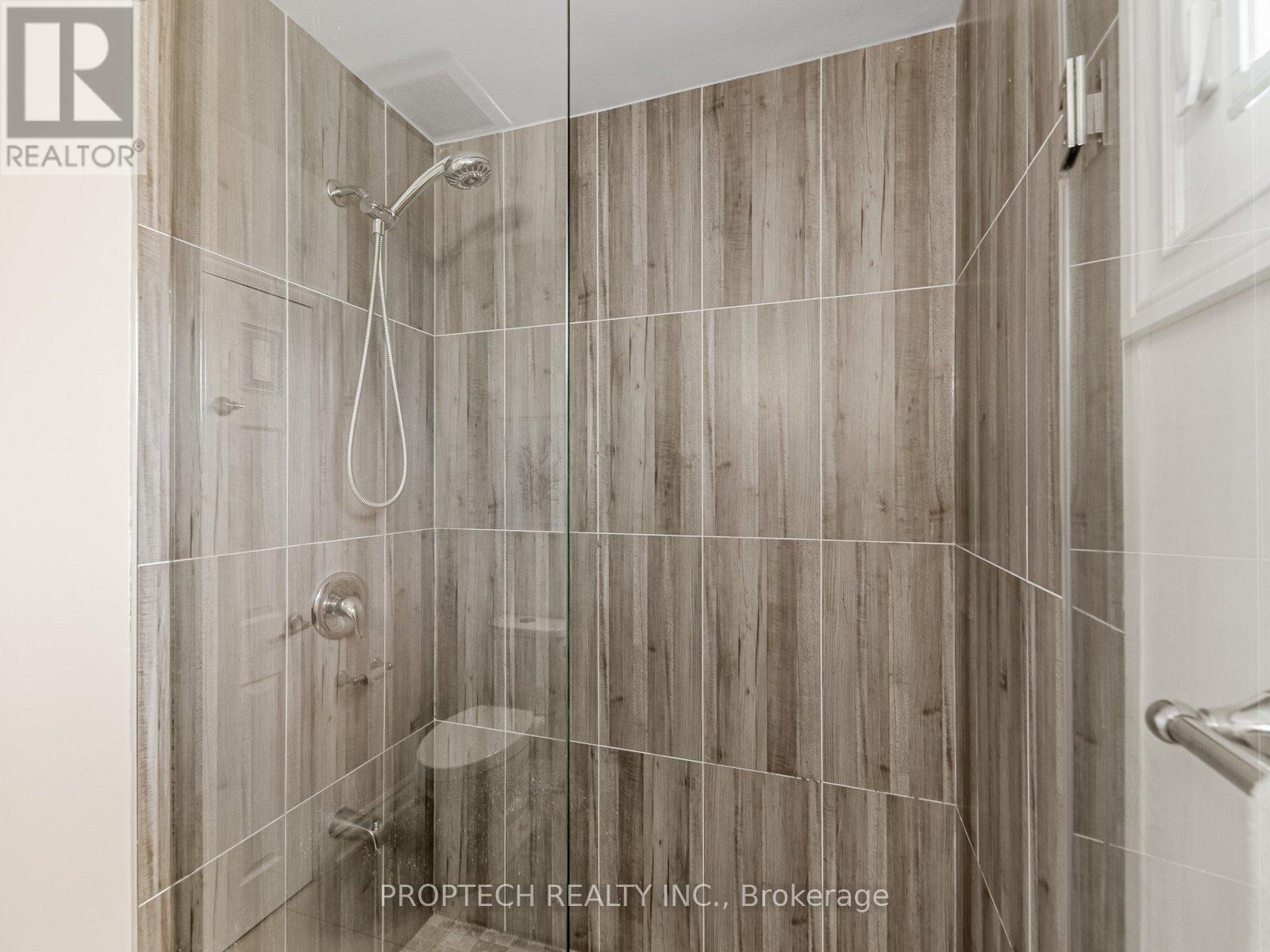 16 Shaunavon Heights Crescent, Toronto, Ontario  M3A 2P4 - Photo 16 - C12490758