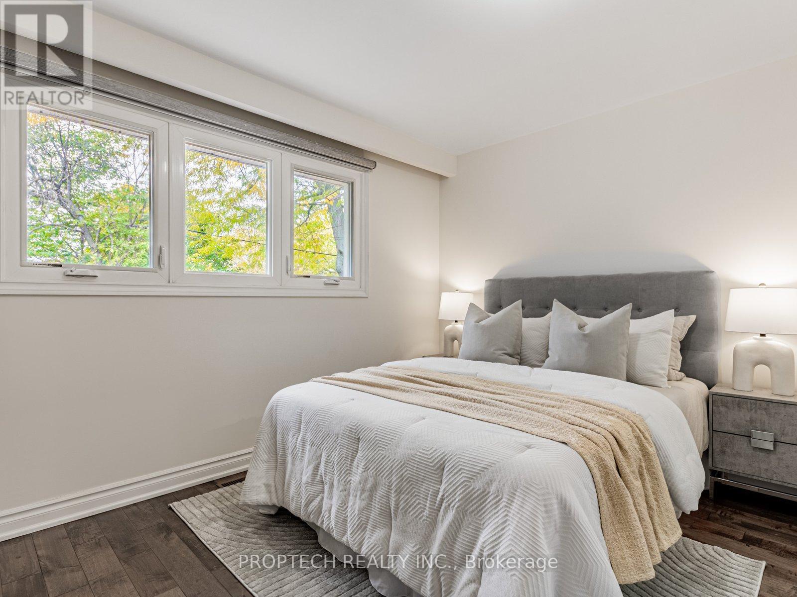 16 Shaunavon Heights Crescent, Toronto, Ontario  M3A 2P4 - Photo 21 - C12490758