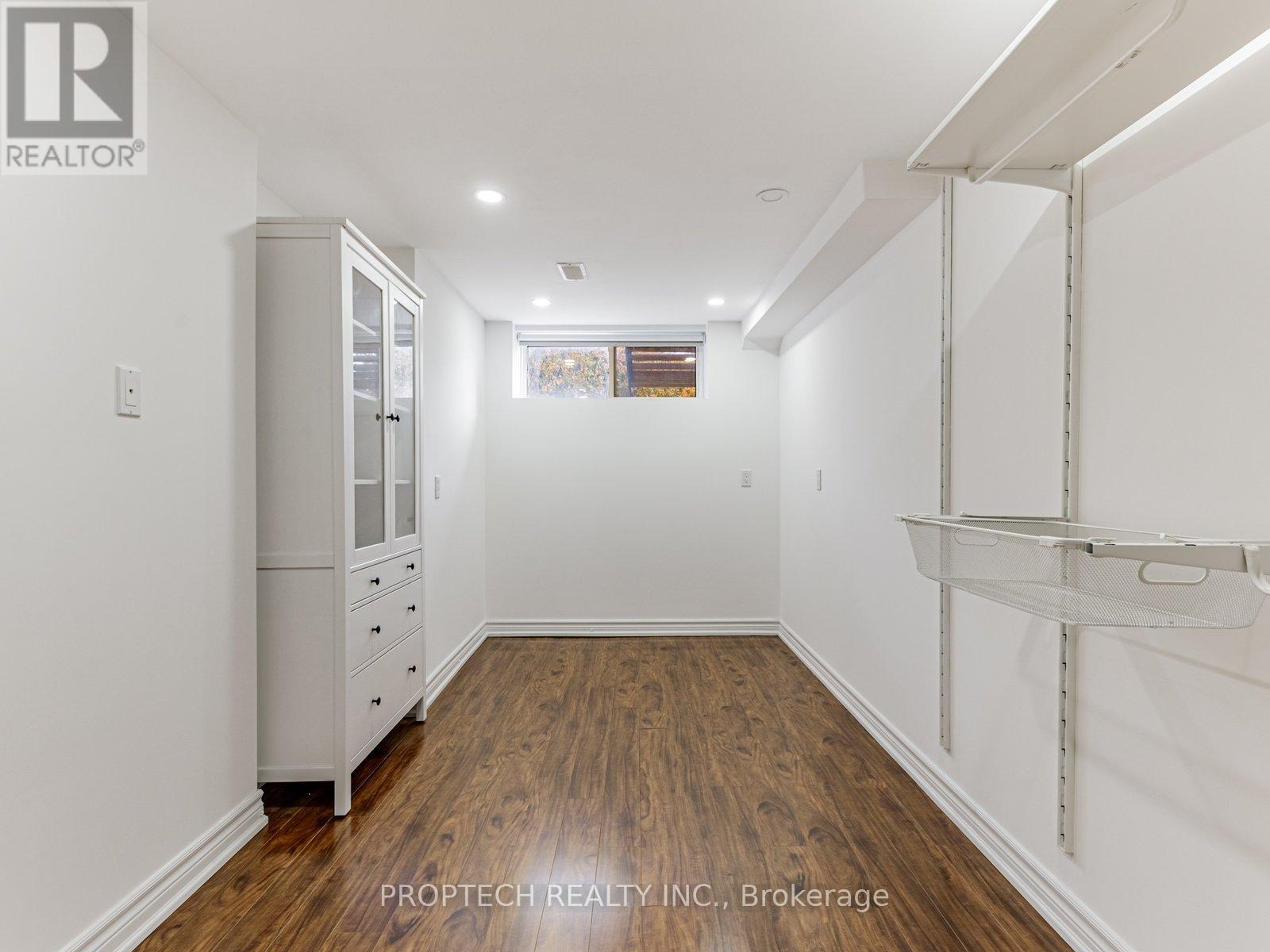 16 Shaunavon Heights Crescent, Toronto, Ontario  M3A 2P4 - Photo 24 - C12490758