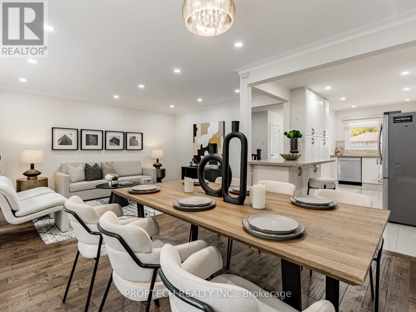 16 Shaunavon Heights Crescent, Toronto, Ontario  M3A 2P4 - Photo 9 - C12490758