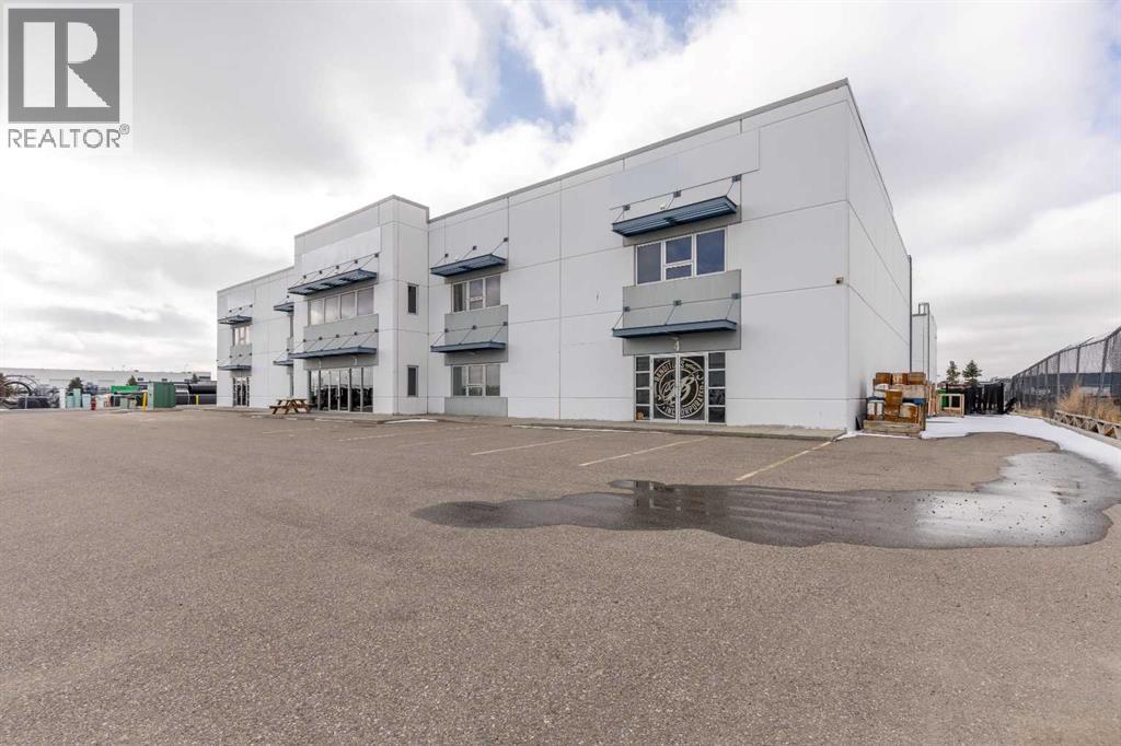 1, 2, 3, 565 41 Street N, Lethbridge, Alberta  T1H 7B6 - Photo 2 - A2204105