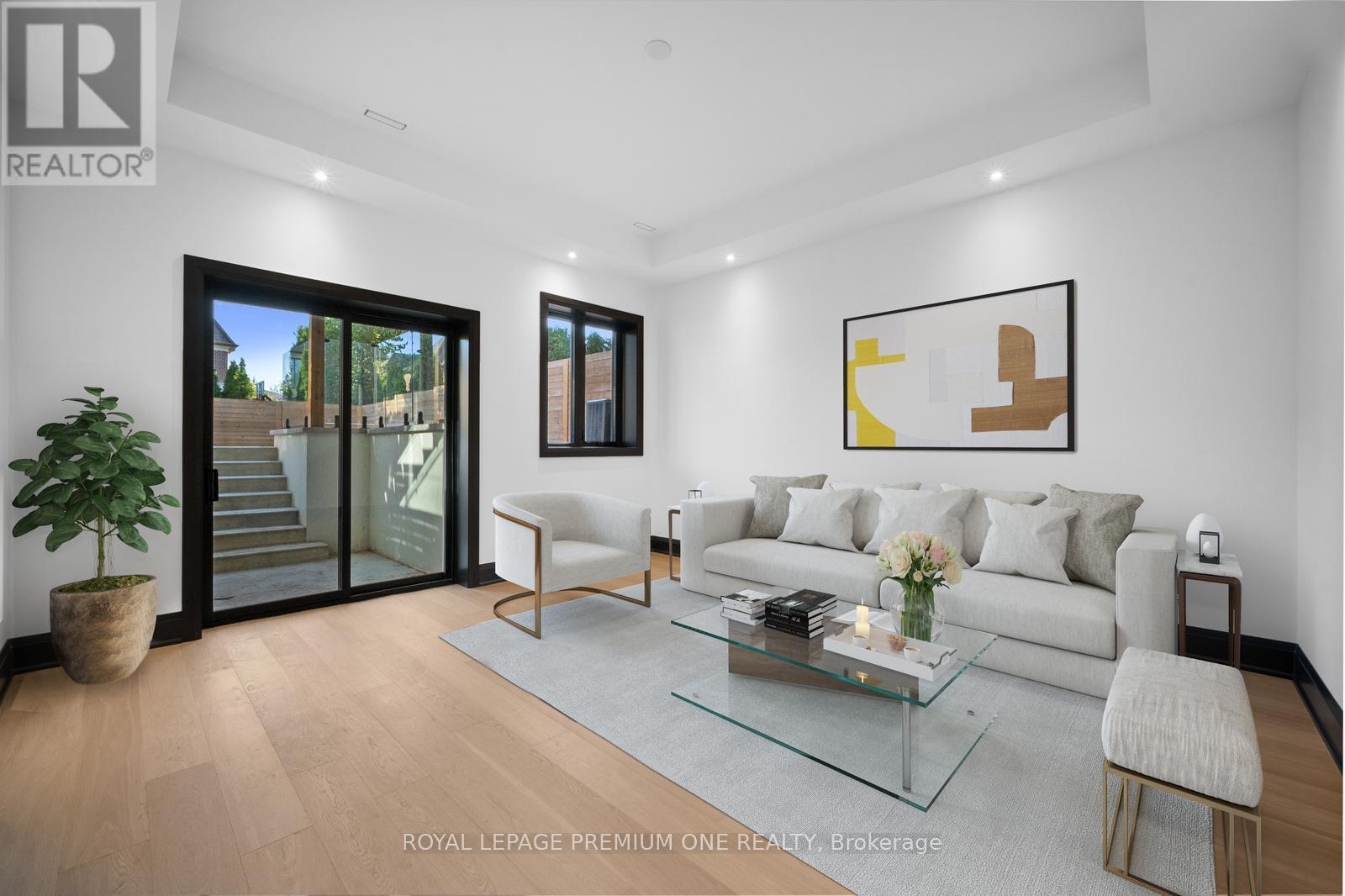 681 Glencairn Avenue, Toronto, Ontario  M6B 1Z8 - Photo 21 - C12487653