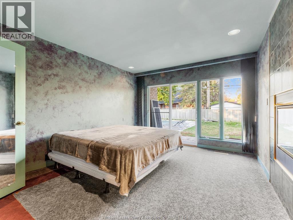 3691 Victoria, Windsor, Ontario  N9E 3L6 - Photo 27 - 25027556
