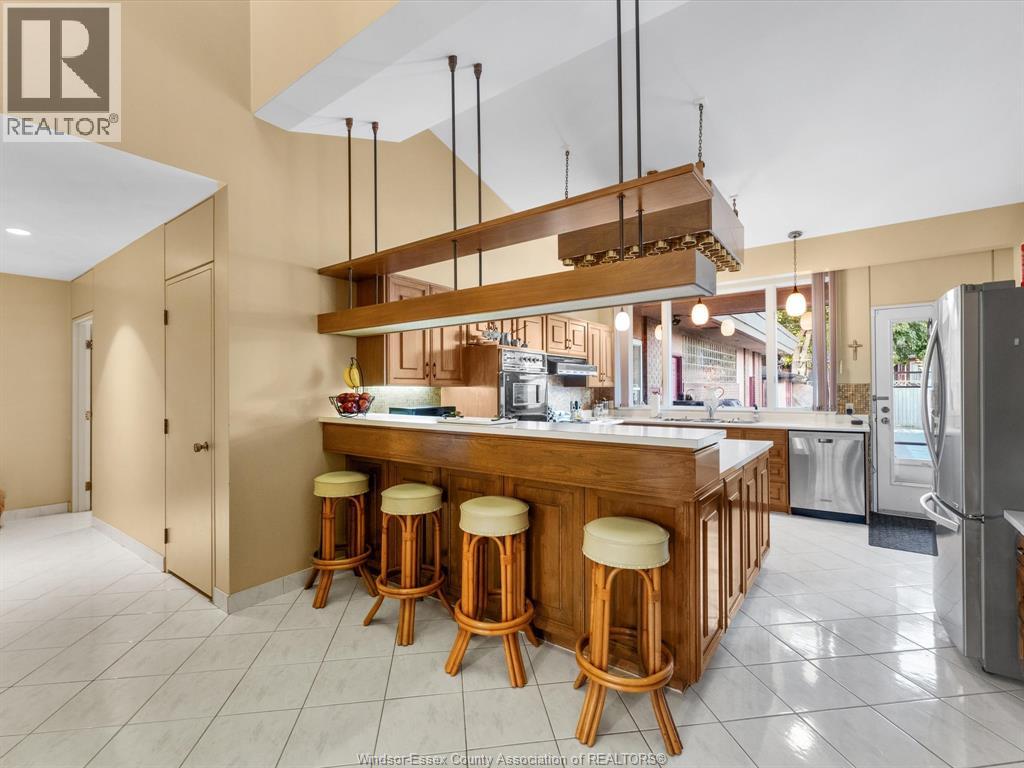 3691 Victoria, Windsor, Ontario  N9E 3L6 - Photo 43 - 25027556