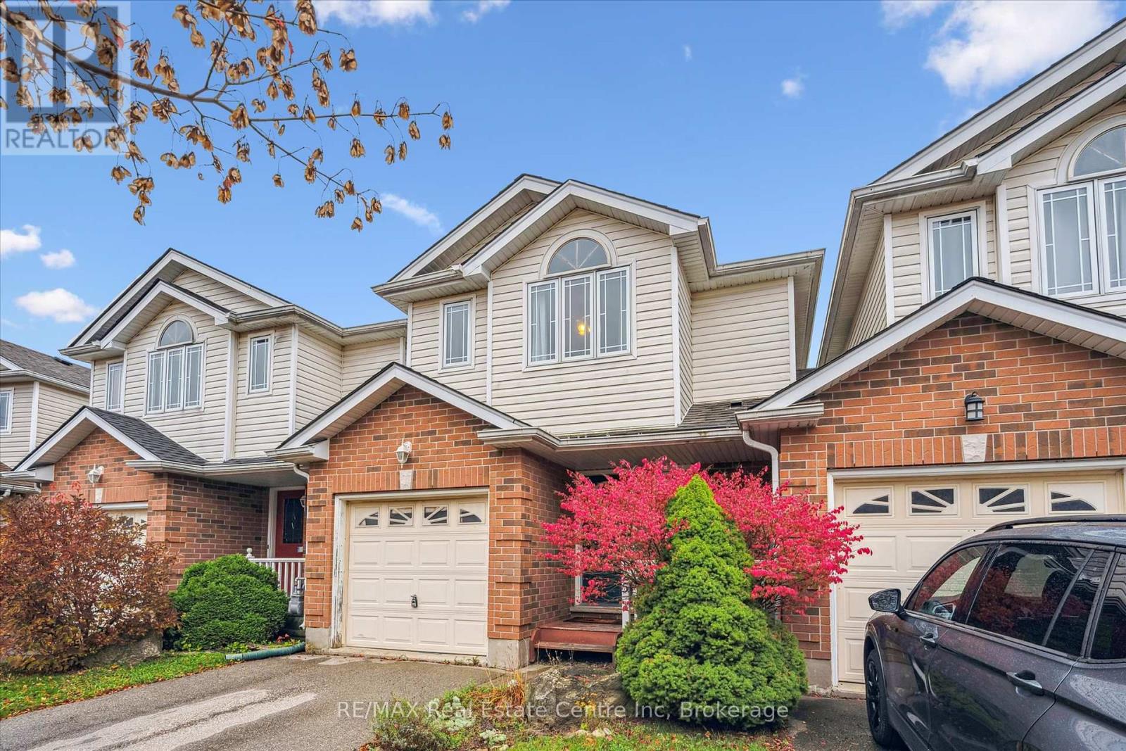 125 Rodgers Road, Guelph, Ontario  N1G 4Z6 - Photo 3 - X12490960