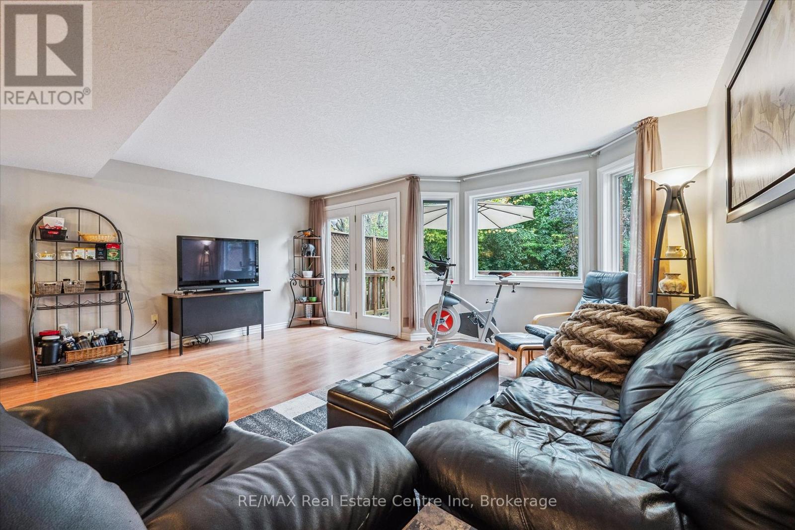 125 Rodgers Road, Guelph, Ontario  N1G 4Z6 - Photo 8 - X12490960