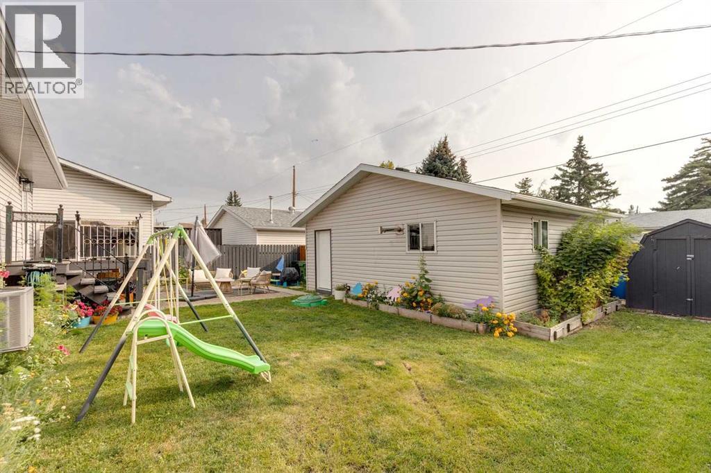 228 Penbrooke Way Se, Calgary, Alberta  T2A 3S8 - Photo 34 - A2257268