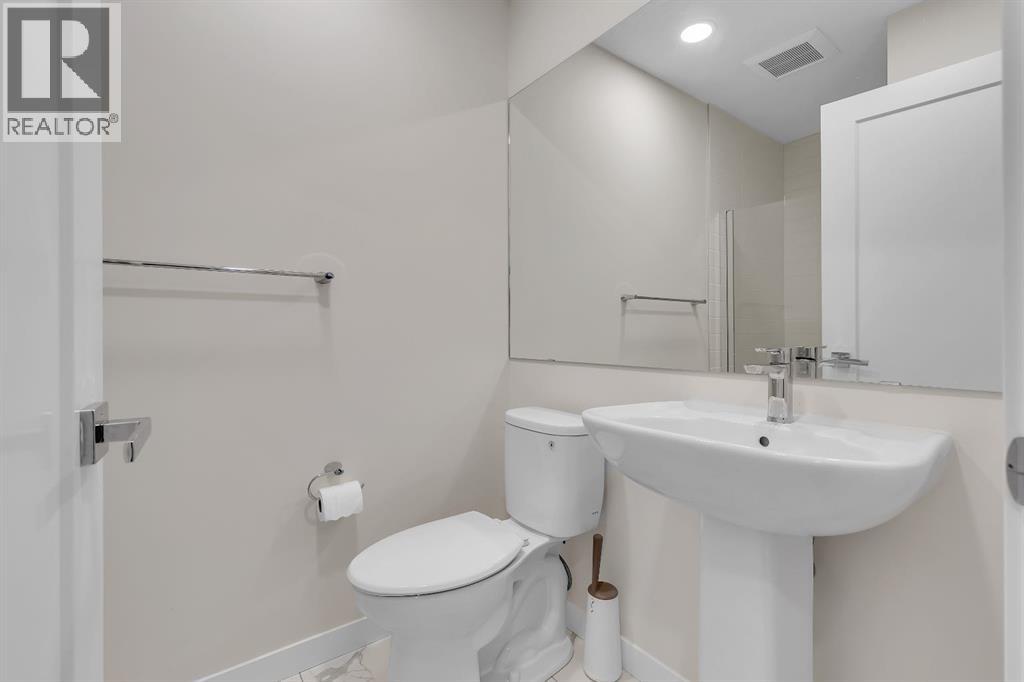 514 Greenbriar Common Nw, Calgary, Alberta  T3B 6J3 - Photo 16 - A2263298