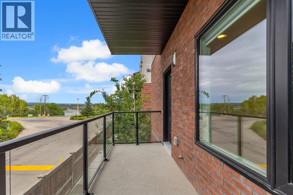 514 Greenbriar Common Nw, Calgary, Alberta  T3B 6J3 - Photo 39 - A2263298