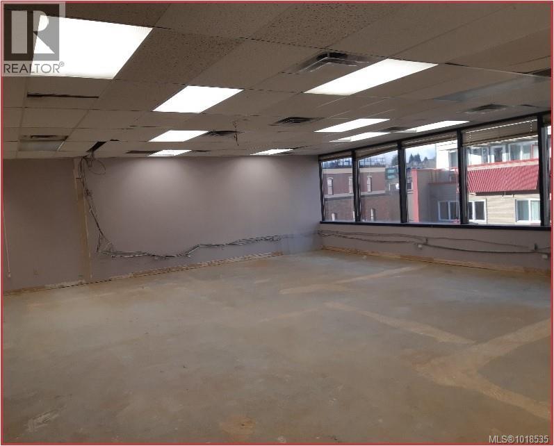 302 17 Church St, Nanaimo, British Columbia