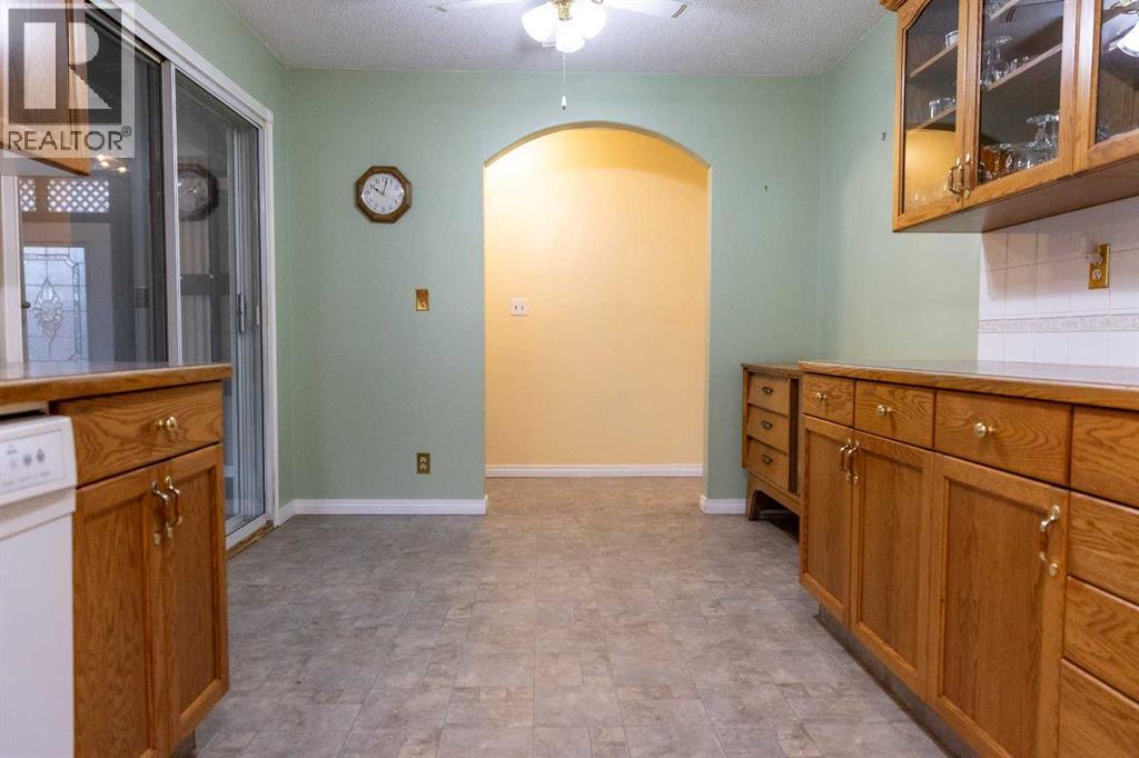 21 Watson Street, Red Deer, Alberta  T4N 5X7 - Photo 14 - A2267608