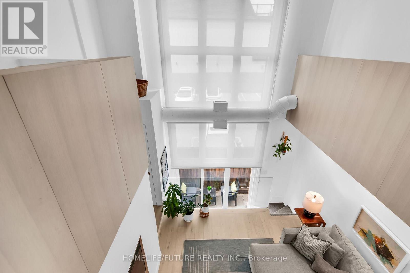 102 - 660 Pape Avenue, Toronto, Ontario  M4K 3S5 - Photo 8 - E12490480