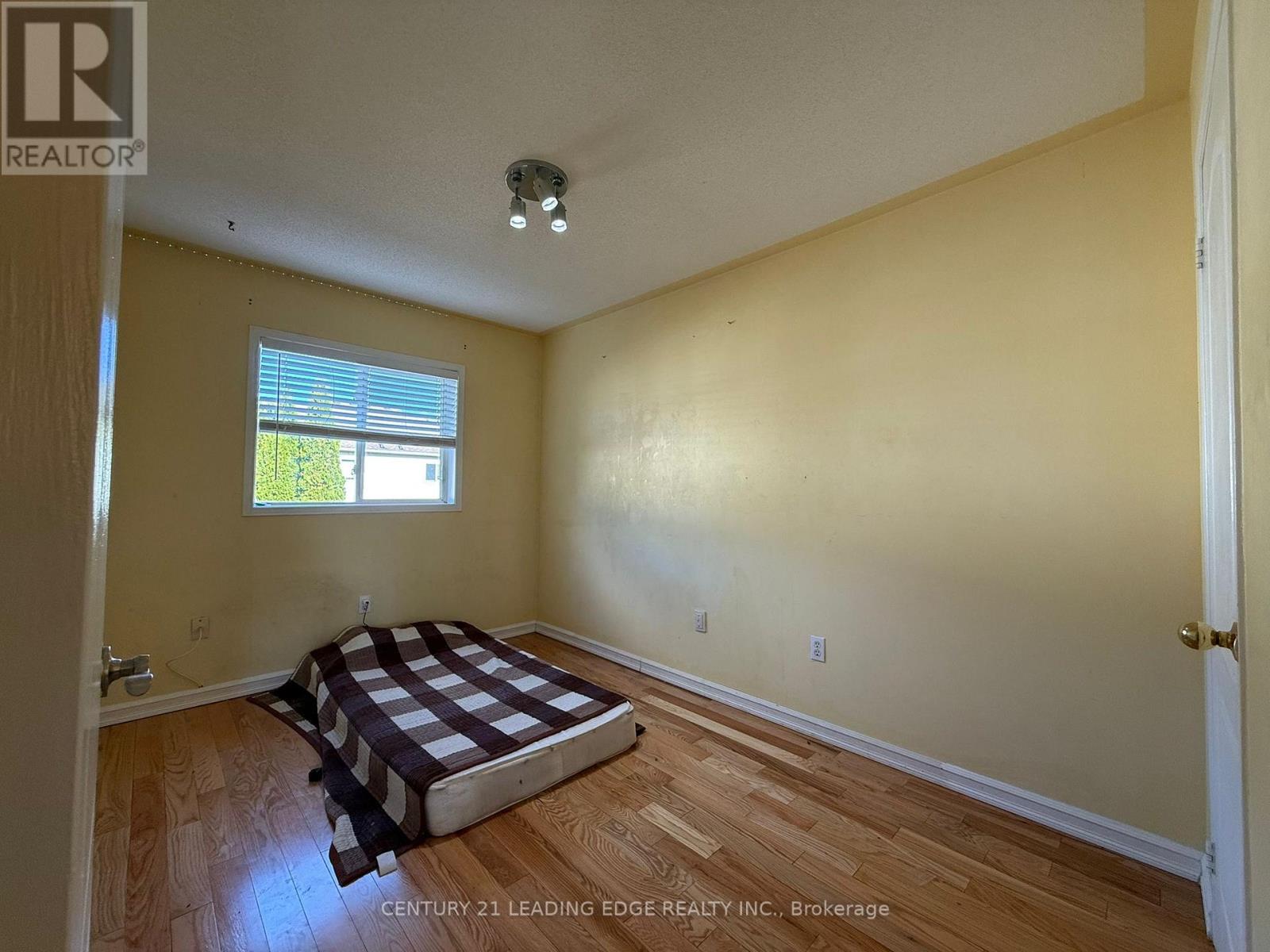 62 Barrister Avenue, Whitby, Ontario  L1R 3H6 - Photo 13 - E12490484