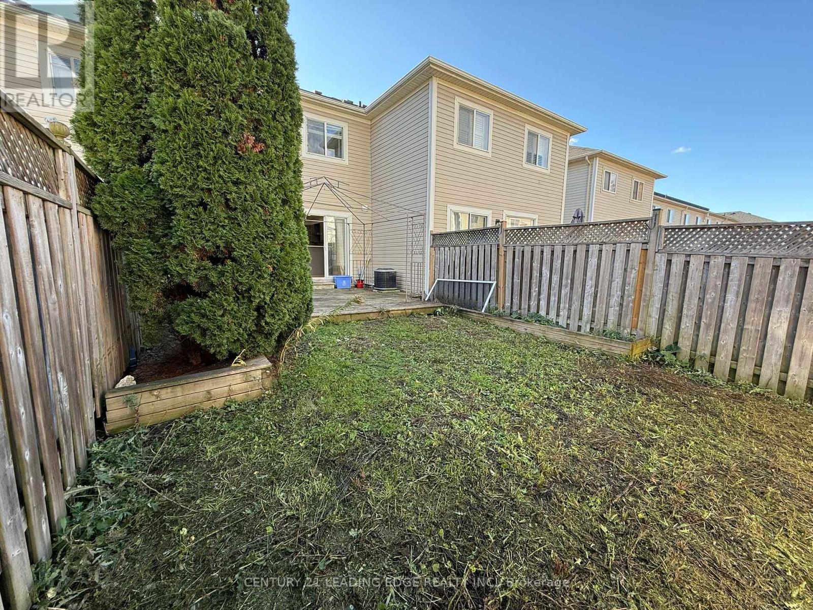 62 Barrister Avenue, Whitby, Ontario  L1R 3H6 - Photo 17 - E12490484