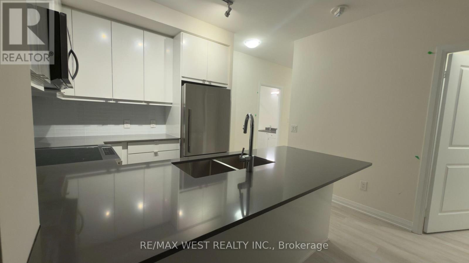 2802 - 3260 Sheppard Avenue E, Toronto, Ontario  M1T 3K3 - Photo 6 - E12490530