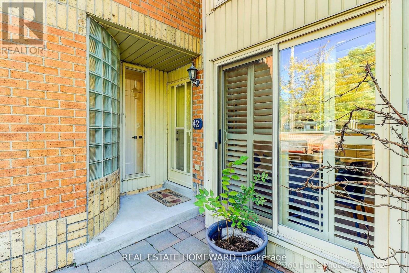 42 Rodeo Pathway, Toronto, Ontario  M1N 4C9 - Photo 11 - E12490618