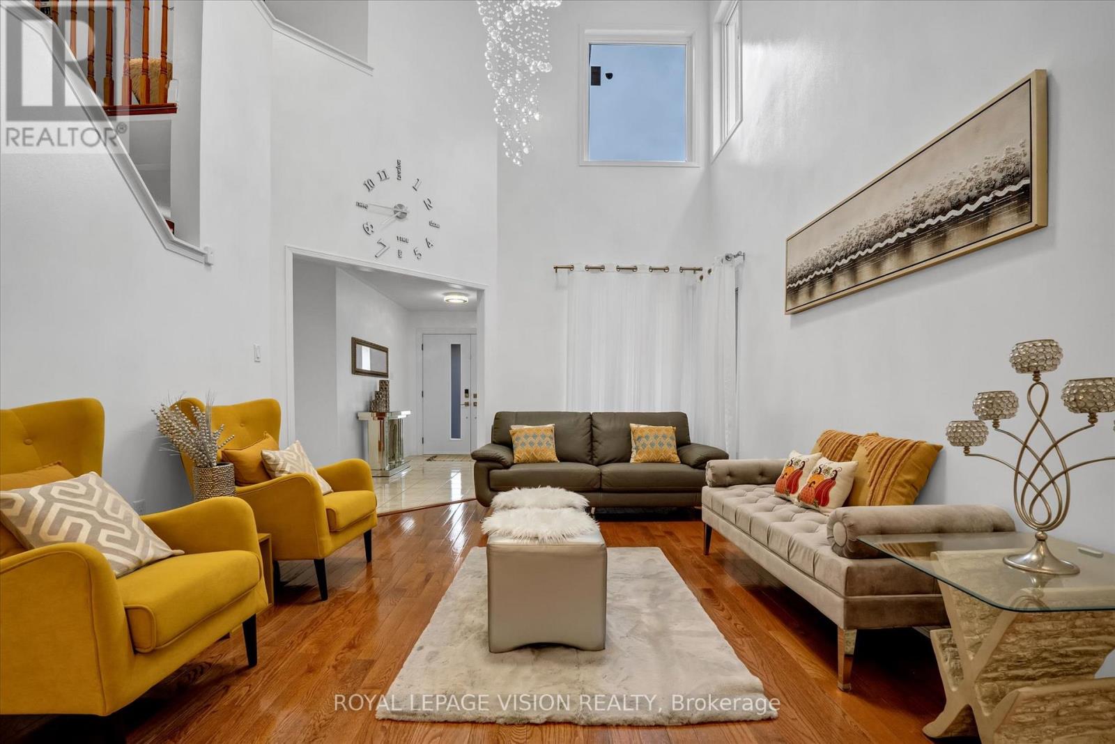 1330 Aldergrove Drive, Oshawa, Ontario  L1K 2Y6 - Photo 6 - E12490726