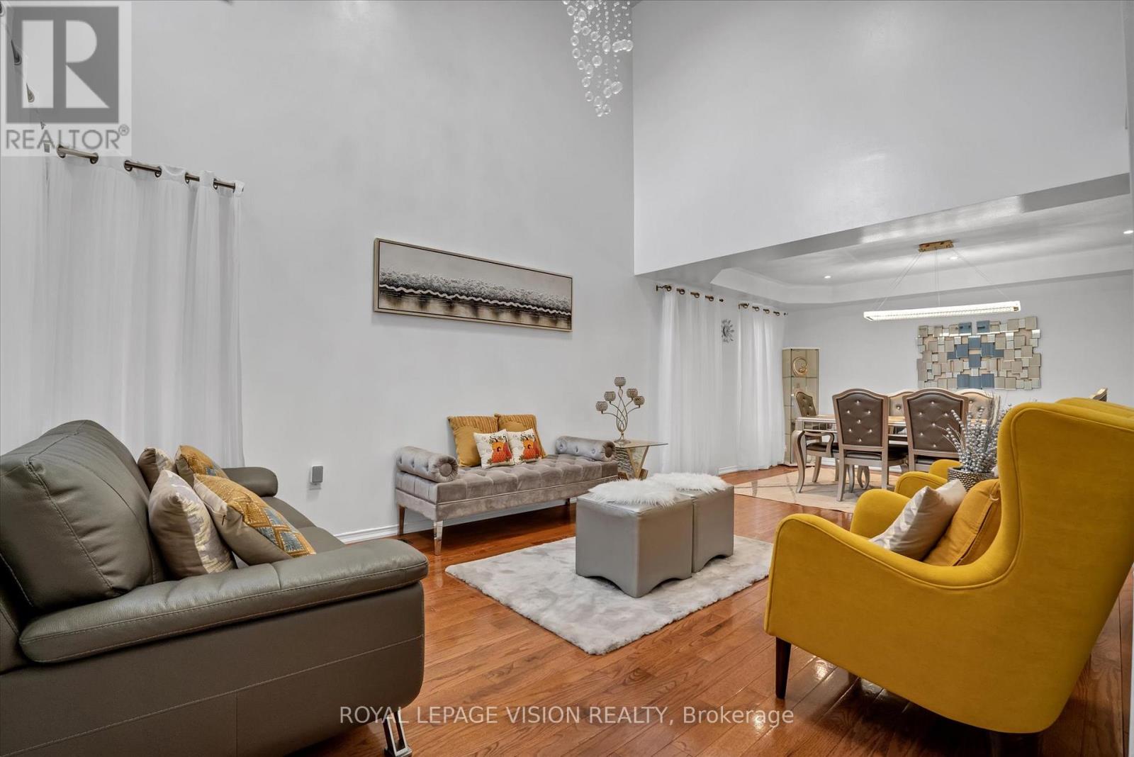 1330 Aldergrove Drive, Oshawa, Ontario  L1K 2Y6 - Photo 7 - E12490726