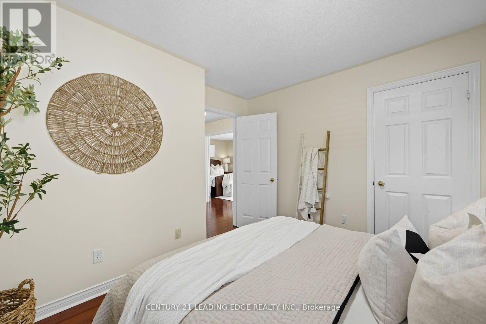 2308 Abbott Crescent, Pickering, Ontario  L1X 2T5 - Photo 15 - E12490814