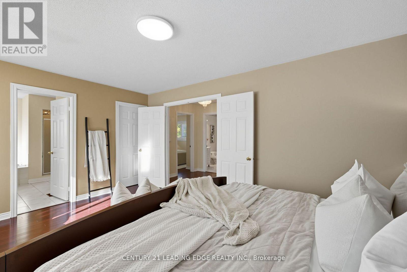 2308 Abbott Crescent, Pickering, Ontario  L1X 2T5 - Photo 17 - E12490814