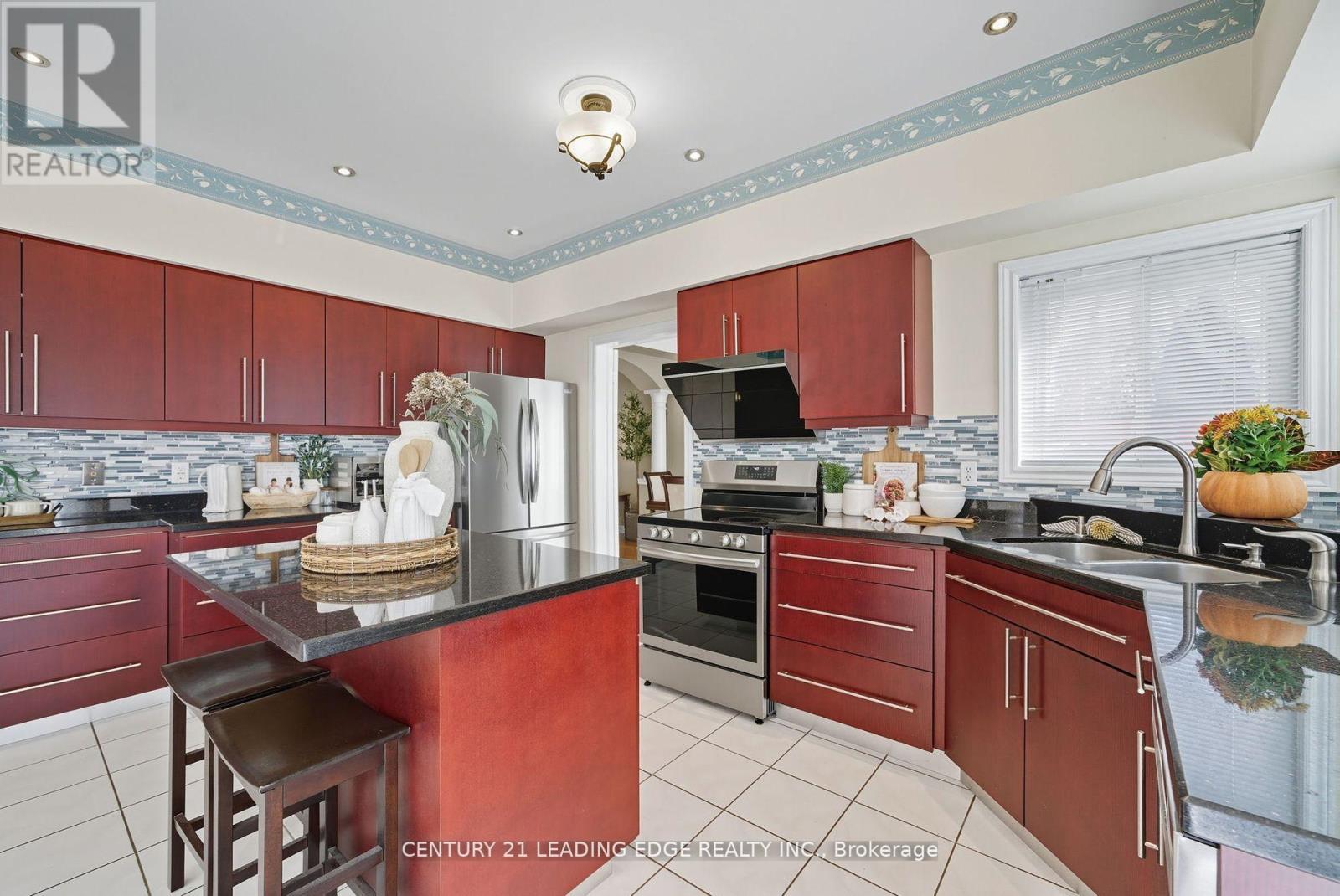 2308 Abbott Crescent, Pickering, Ontario  L1X 2T5 - Photo 27 - E12490814