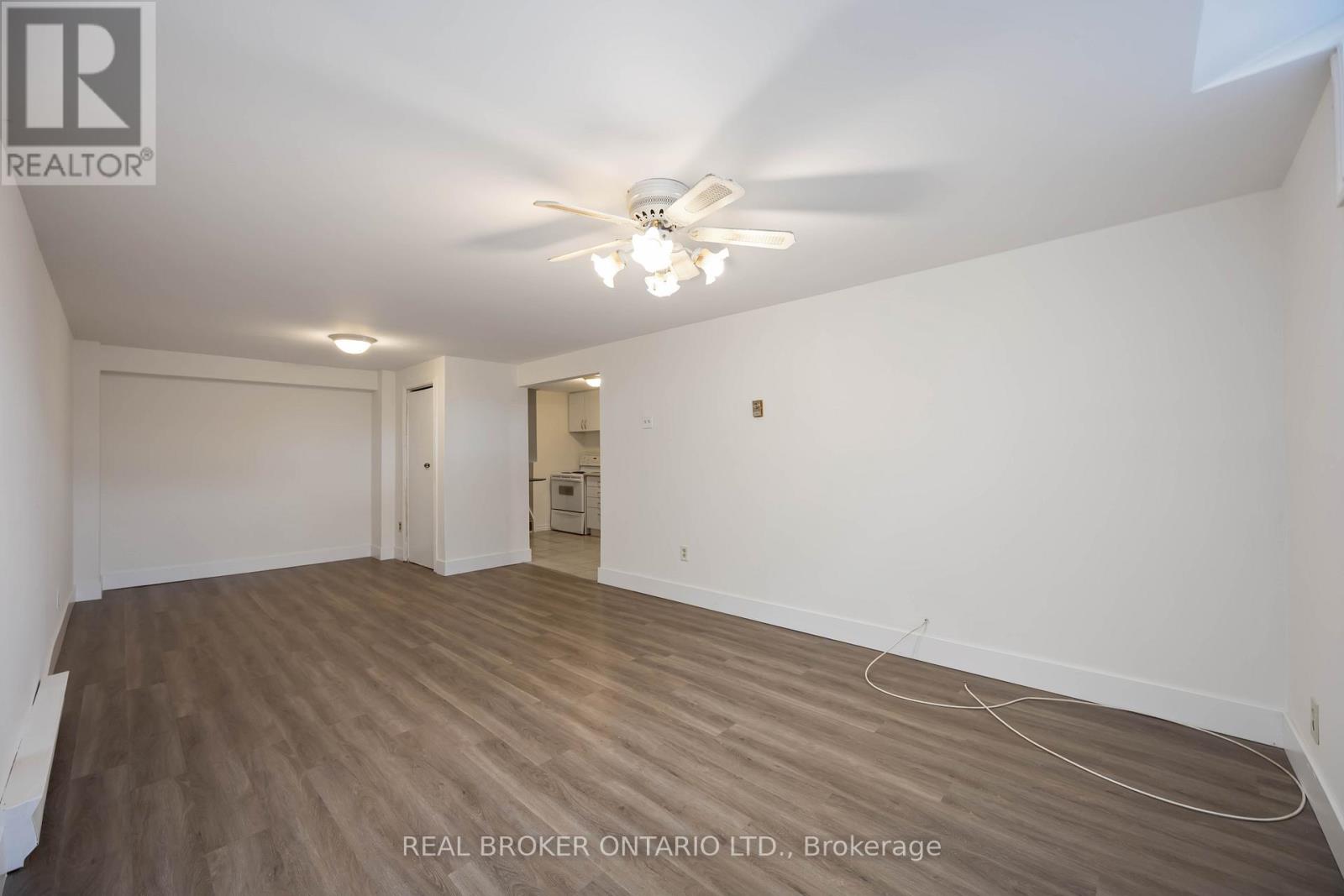 602 Dorchester Drive, Oshawa, Ontario  L1J 6L5 - Photo 23 - E12490840