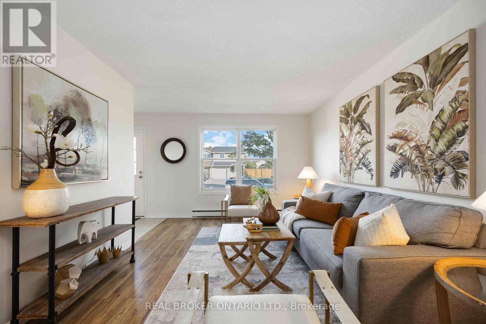 602 Dorchester Drive, Oshawa, Ontario  L1J 6L5 - Photo 6 - E12490840