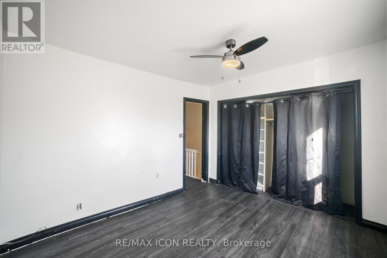 898 Eastern Avenue, Toronto, Ontario  M4L 1A4 - Photo 14 - E12490846