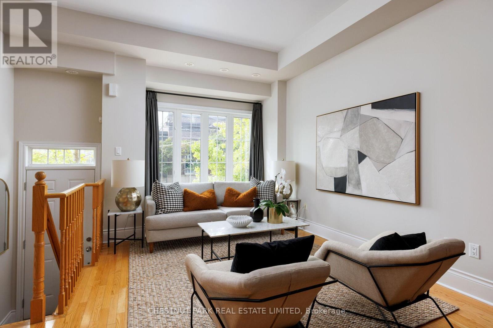 53 Connaught Avenue, Toronto, Ontario M4L 2V8 - Photo 3 - E12466829