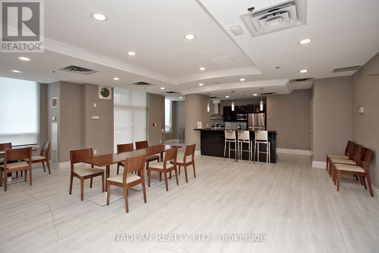 615 - 39 Oneida Crescent, Richmond Hill, Ontario  L4B 4T9 - Photo 21 - N12480752