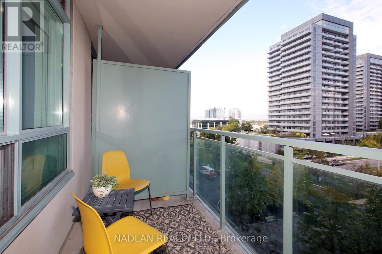 615 - 39 Oneida Crescent, Richmond Hill, Ontario  L4B 4T9 - Photo 14 - N12480752