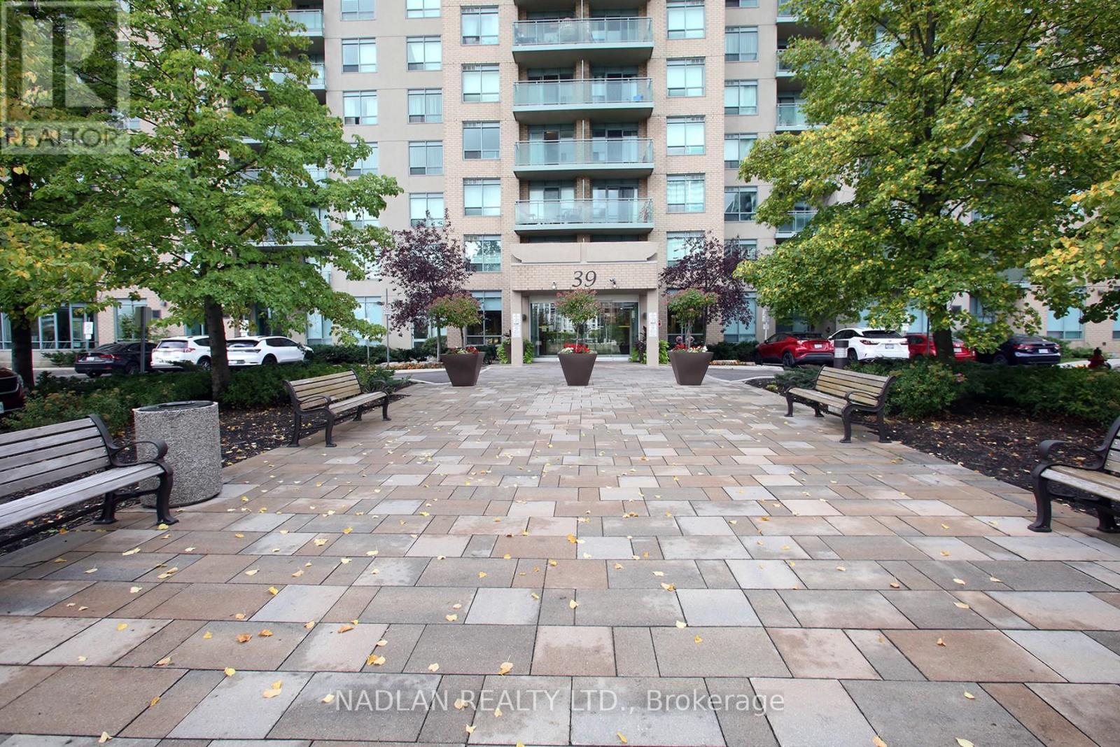 615 - 39 Oneida Crescent, Richmond Hill, Ontario  L4B 4T9 - Photo 16 - N12480752