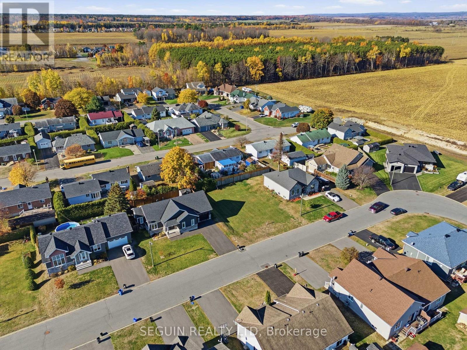 97 Richard Street, Alfred And Plantagenet, Ontario  K0B 1A0 - Photo 11 - X12490930