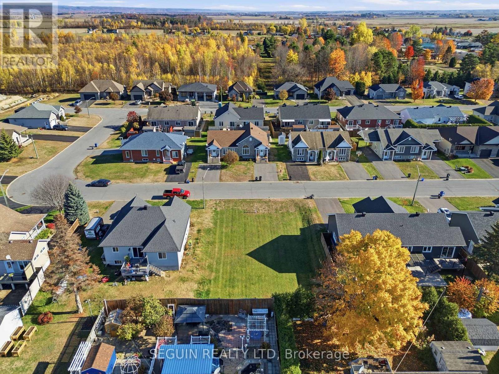 97 Richard Street, Alfred And Plantagenet, Ontario  K0B 1A0 - Photo 6 - X12490930