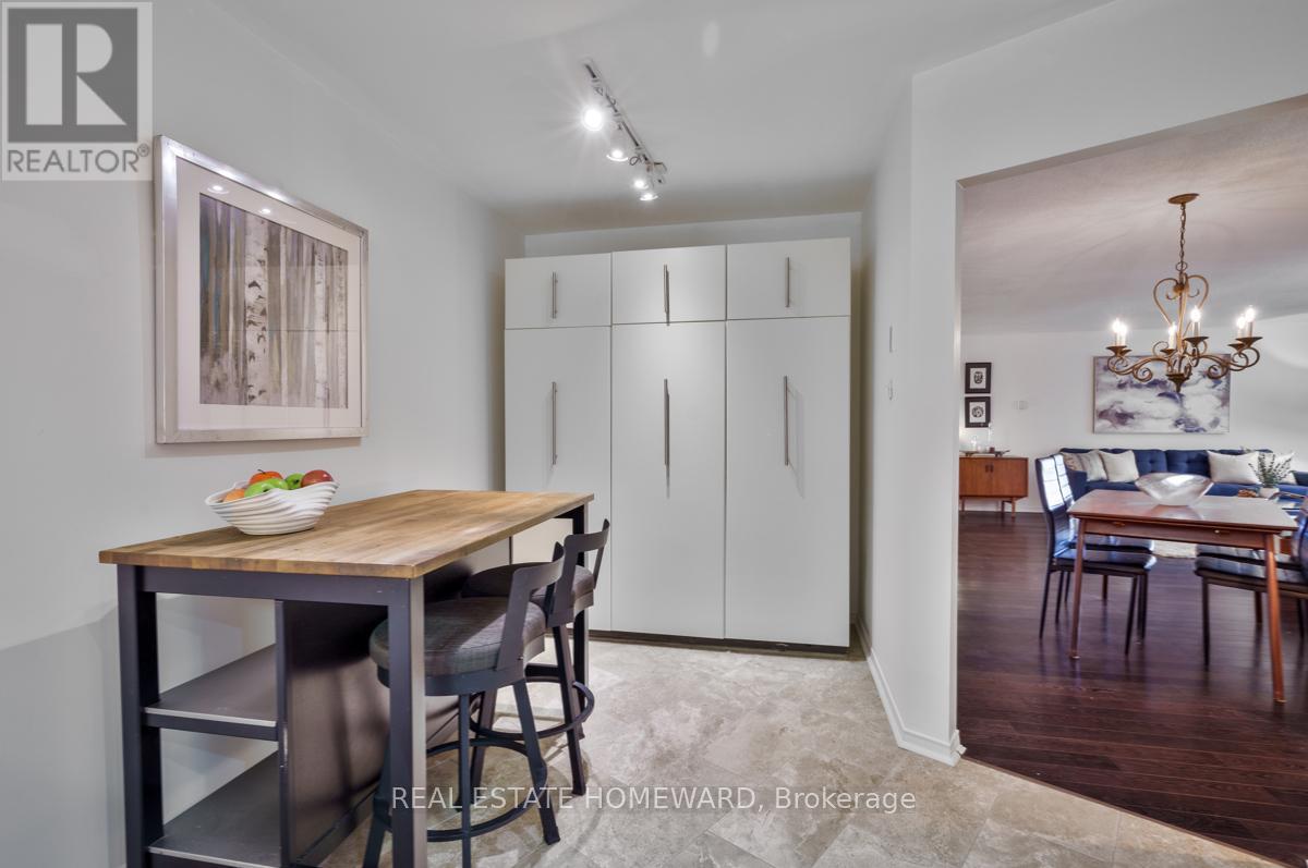 208 - 111 Grew Boulevard, Georgina, Ontario  L0E 1L0 - Photo 11 - N12490492